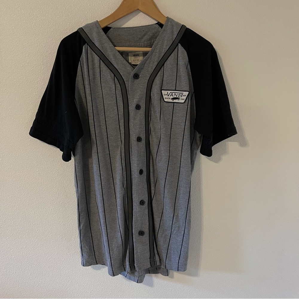 Vans Pinstripe Baseball Short Sleeve Jersey Gray Full Button Varsity Stripe-S